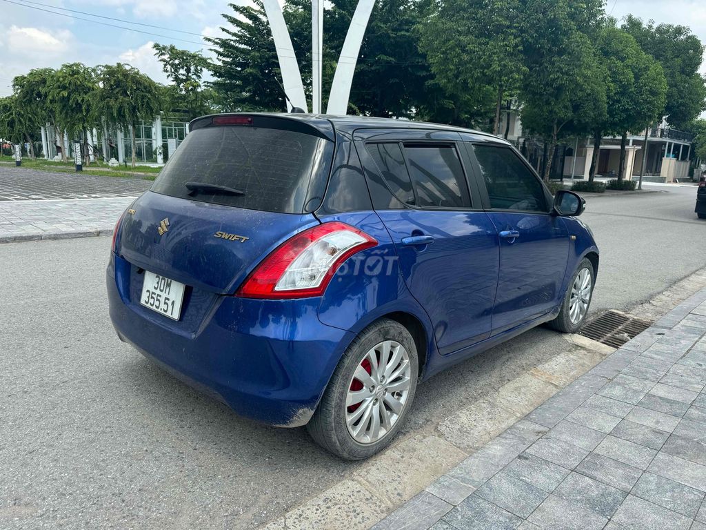 Suzuki Swift 2016 1.4 AT. Mua bán Ô tô tại Quận Hà Đông Hà Nội được đăng bởi Hiệp Xoăn Hà Đông hình 5