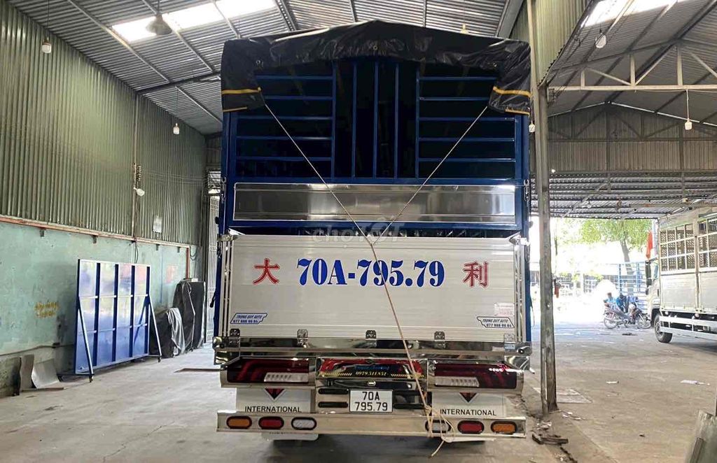 ✅ HINO TẢI 8.6T THÙNG DÀI 8M - TRẢ TRƯỚC CHỈ 300TR. Mua bán Xe tải, xe ben tại Quận 12 Tp Hồ Chí Minh được đăng bởi Tổng Đại Lý Xe Tải 3s hình 3