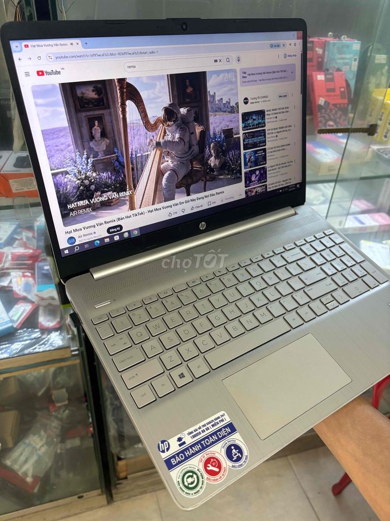 Thanh lý laptop hp màu bạc đời 2021 rẻ ngon. Mua bán Laptop tại Quận Hà Đông Hà Nội được đăng bởi Shop laptop công nghệ máy tính Chiến thắng hình 1