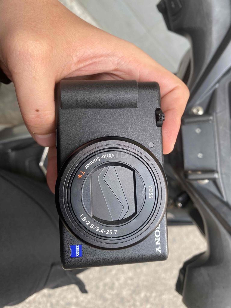 Máy ảnh Sony ZV-1 Đen Như mới 98%. Mua bán Máy ảnh, Máy quay tại Huyện Bình Chánh Tp Hồ Chí Minh được đăng bởi Lê Anh Dũng hình 1