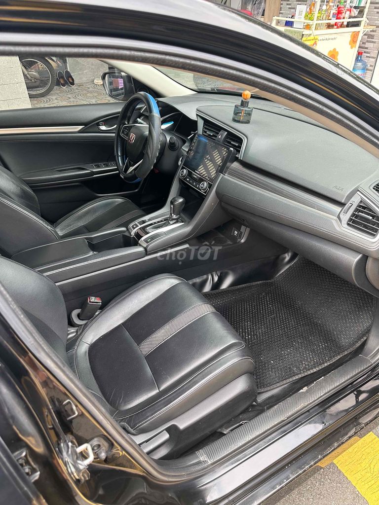 Honda Civic 2020 G 1.8 AT - 73000 km. Mua bán Ô tô tại Thành phố Thủ Dầu Một Bình Dương được đăng bởi Cường Nguyễn hình 5