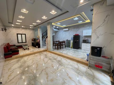 Cho thuê nhà Văn Cao full đồ, 4 ngủ khép kín, DT: 70m2.. Cho thuê nhà ở tại Quận Hải An Hải Phòng được đăng bởi Nguyễn Văn Tú