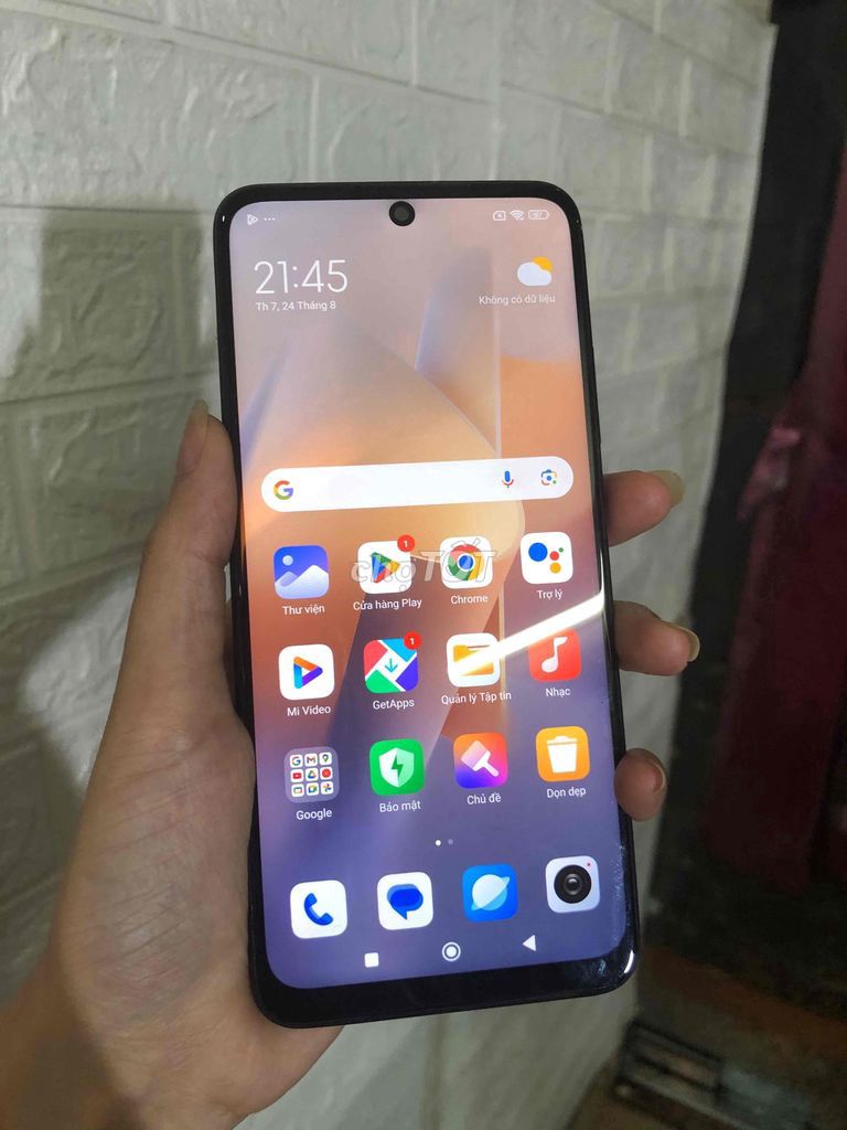 Mình cần bán lại Xiaomi Redmi note 11