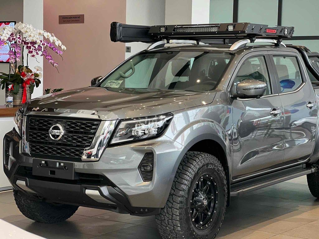 Nissan Navara VL 2025 xe mới sẳn giao ngay