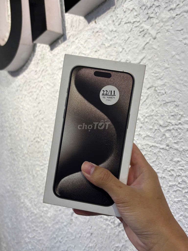 15 Tự Nhiên Promax 256GB Fullbox Màn Đẹp. Mua bán Điện thoại tại Quận 1 Tp Hồ Chí Minh được đăng bởi Bùi Minh Trí hình 1