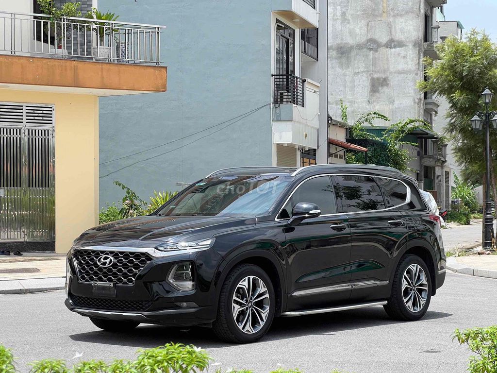 Hyundai Santa Fe 2019 2.2L AT 4WD - 90000 km. Mua bán Ô tô tại Quận Long Biên Hà Nội được đăng bởi Le hao hình 3