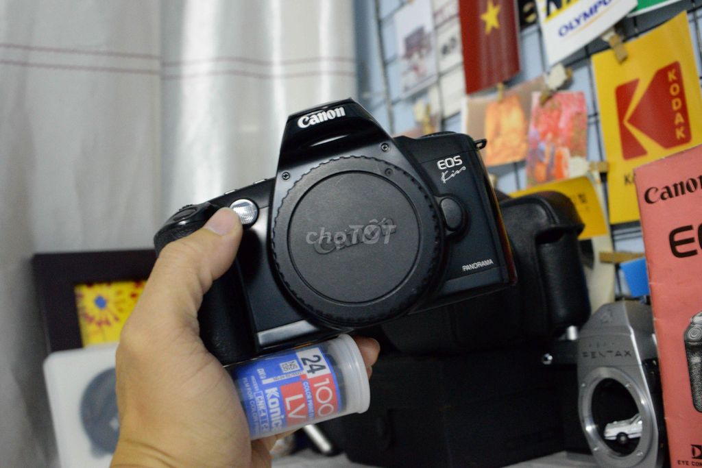 Máy ảnh phim Canon Kiss Panorama Đen Hoạt động tốt. Mua bán Máy ảnh, Máy quay tại Thành phố Thủ Đức Tp Hồ Chí Minh được đăng bởi Huy hình 1