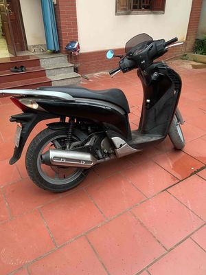 SH125 nhập khẩu Ý nguyên chiếc. không phải thợ. Mua bán Xe máy tại Huyện Chương Mỹ Hà Nội được đăng bởi Quy Dung