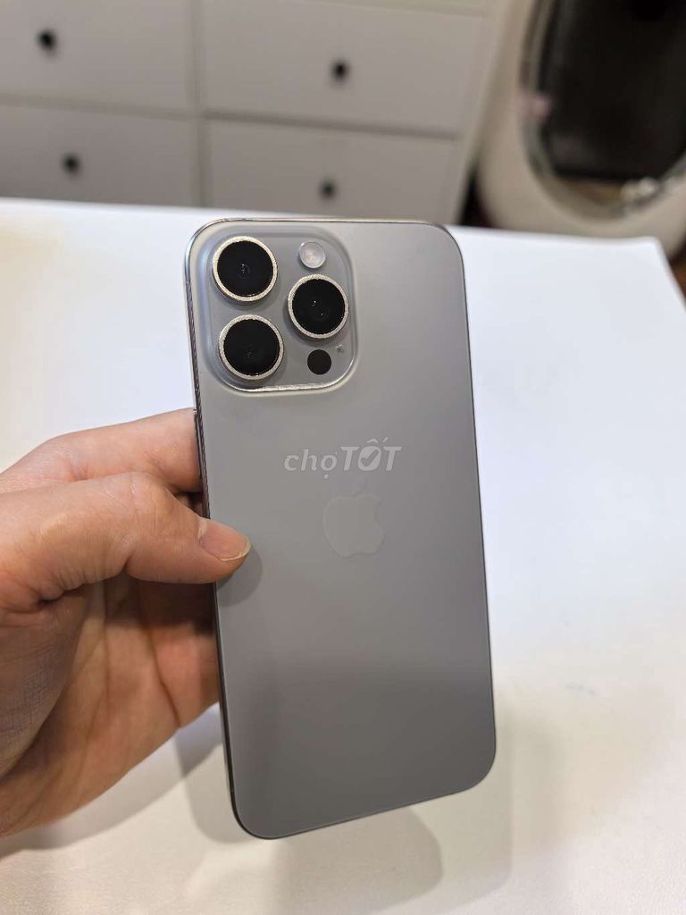 iPhone 15 Pro Max 256GB Xám VN/A. Mua bán Điện thoại tại Quận Hoàn Kiếm Hà Nội được đăng bởi Alex hình 1