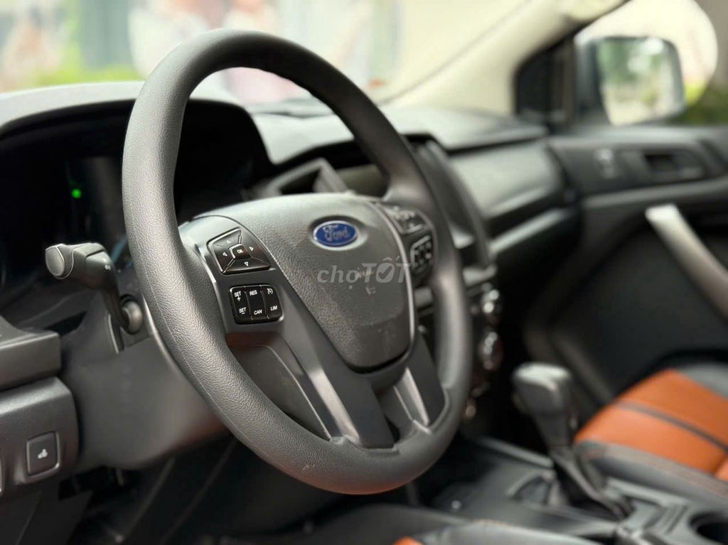 Ford Ranger XLS sản xuất 2020 AT bản 2.2 nhập khẩu. Mua bán Ô tô tại Quận Hà Đông Hà Nội được đăng bởi Sỹ Mai Auto hình 8