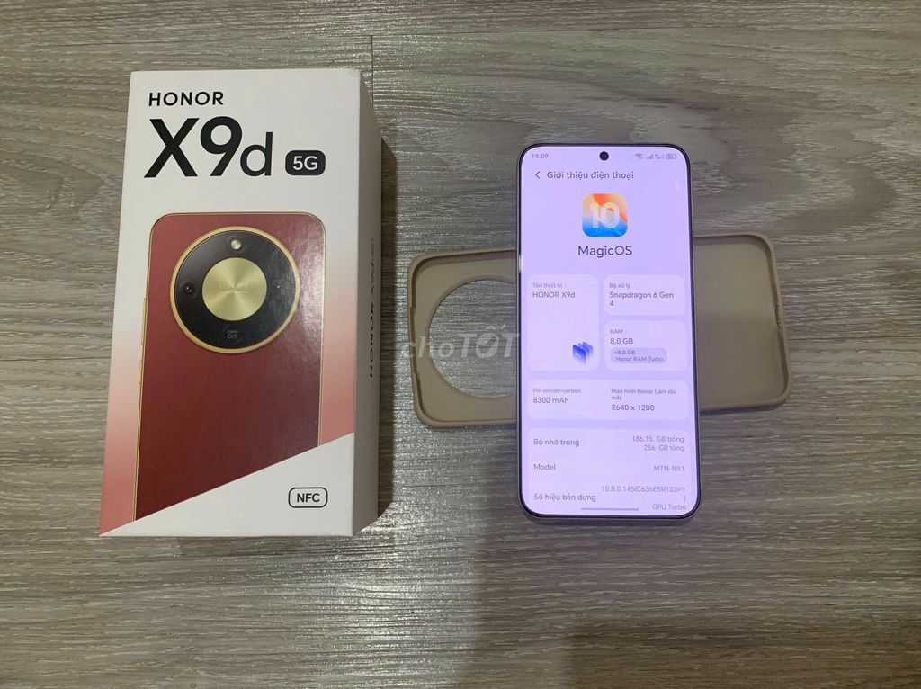 Honor X9d Vàng Fullbox. Mua bán Điện thoại tại Thành phố Phan Thiết Bình Thuận được đăng bởi Thien Nguyen hình 1