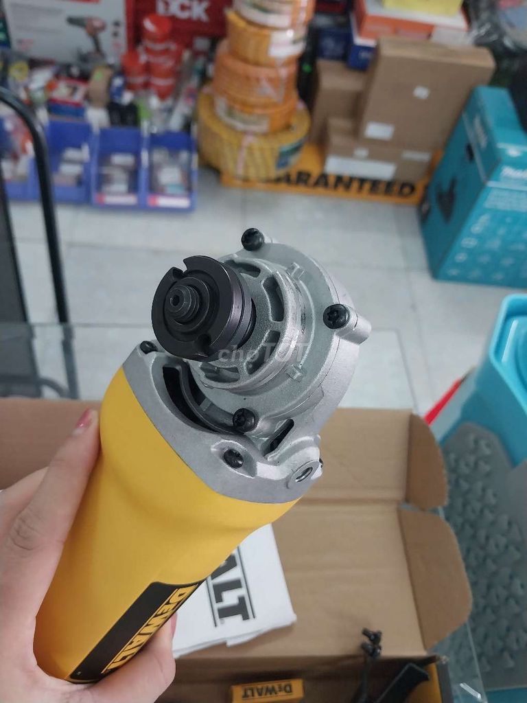 Máy mài góc Dewalt DW810. Mua bán Đồ chuyên dụng, Giống nuôi trồng tại Huyện Châu Thành Hậu Giang được đăng bởi DUY BEL TRẦN hình 1