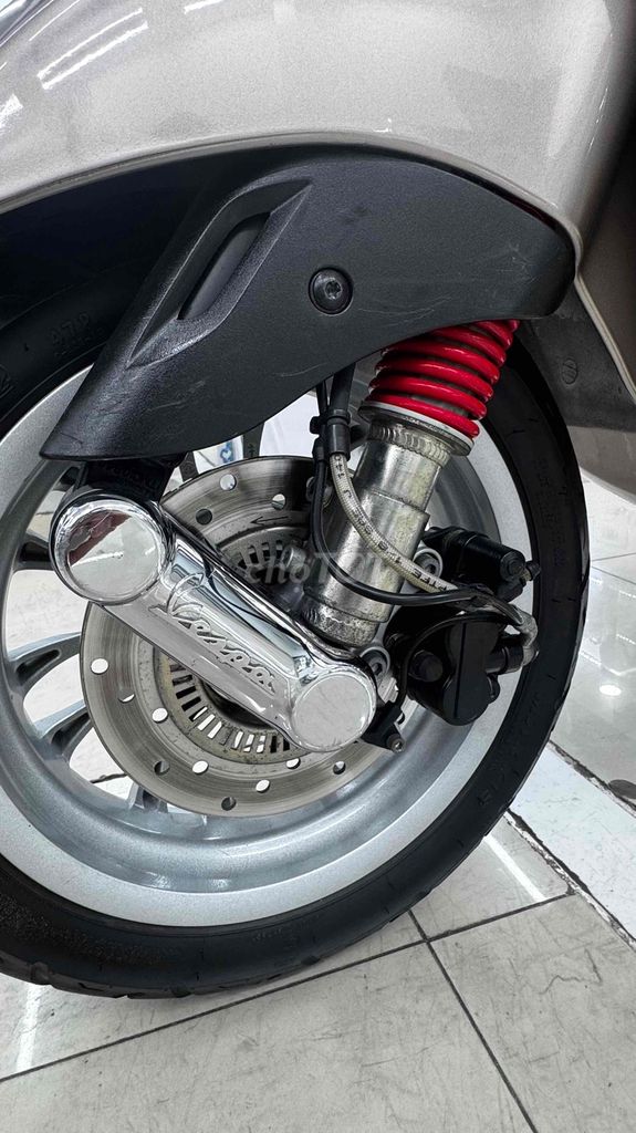 Vespa Vàng đồng tft chính chủ. Mua bán Xe máy tại Quận Phú Nhuận Tp Hồ Chí Minh được đăng bởi VESPA  PIAGGIO BẢO HƯNG Vespa cũ trả góp  hình 8