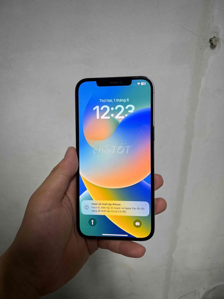 iPhone 12 Pro Max 128GB Xám VNA. Mua bán Điện thoại tại Thành phố Tân An Long An được đăng bởi Mr Bin hình 1