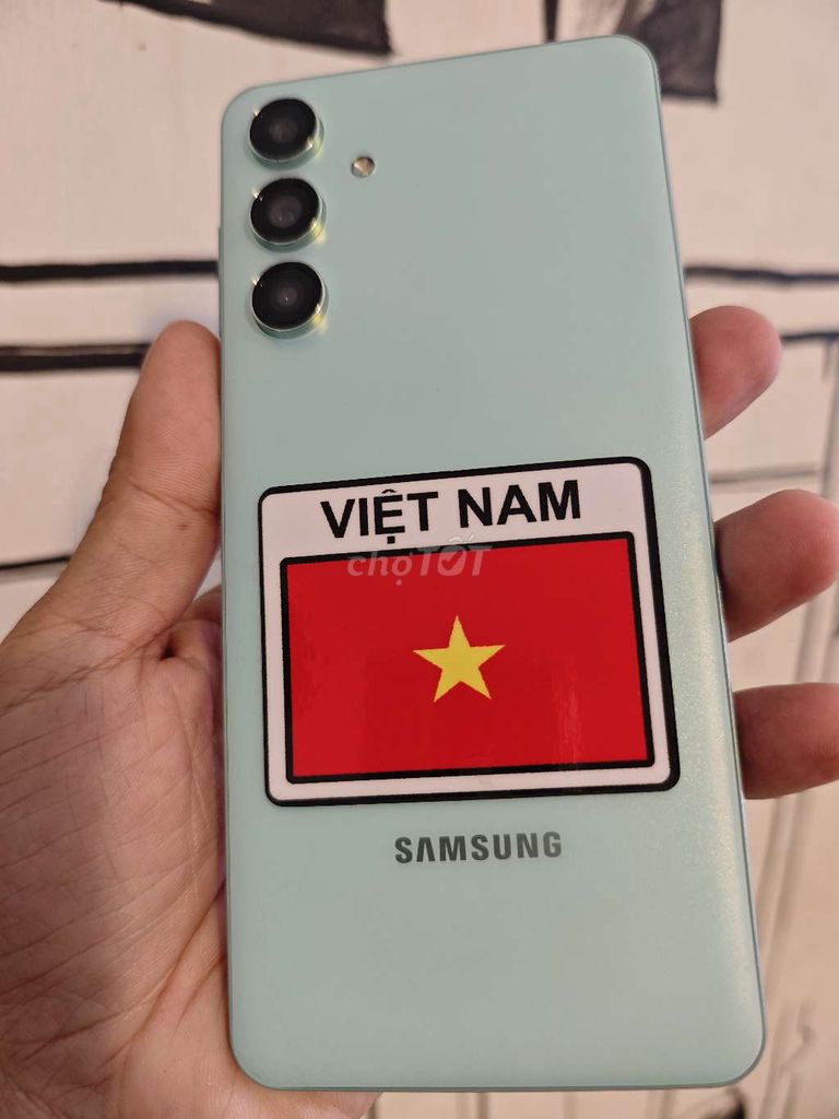 Samsung Galaxy M55 5G 256GB Xanh. Mua bán Điện thoại tại Quận 8 Tp Hồ Chí Minh được đăng bởi BĐS TMT hình 1