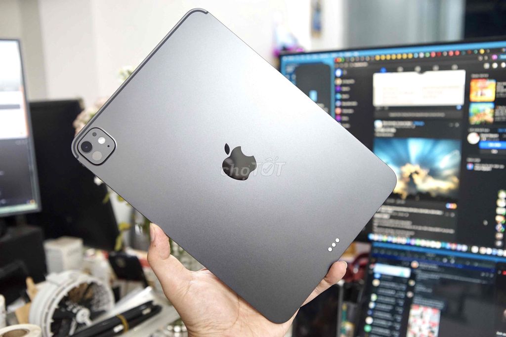 iPad Pro M5 11inch 256Gb wifi black - P100% Bh dài. Mua bán Máy tính bảng tại Quận 5 Tp Hồ Chí Minh được đăng bởi Lê Trọng Tấn hình 1