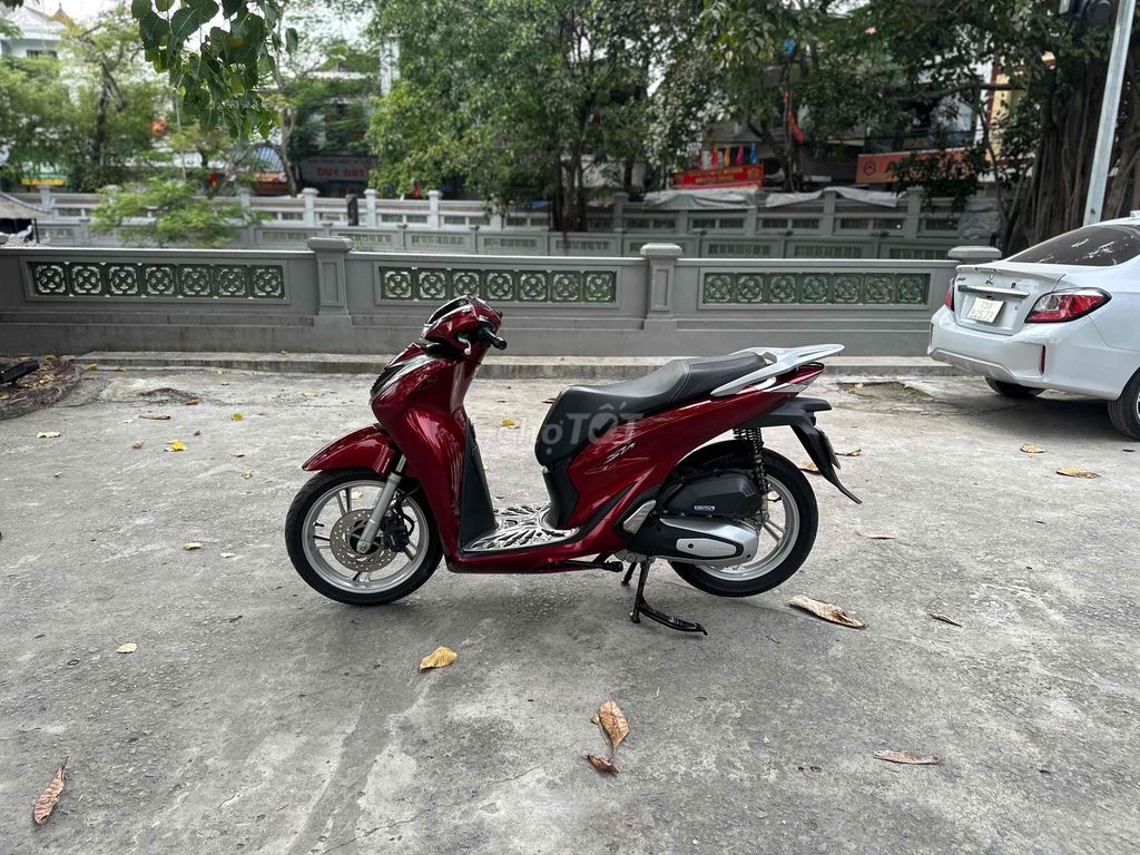 SH 125 cbs máy zin chính chủ lăn tay nilong fullxe. Mua bán Xe máy tại Quận Lê Chân Hải Phòng được đăng bởi Nguyễn Thế Hiếu hình 1