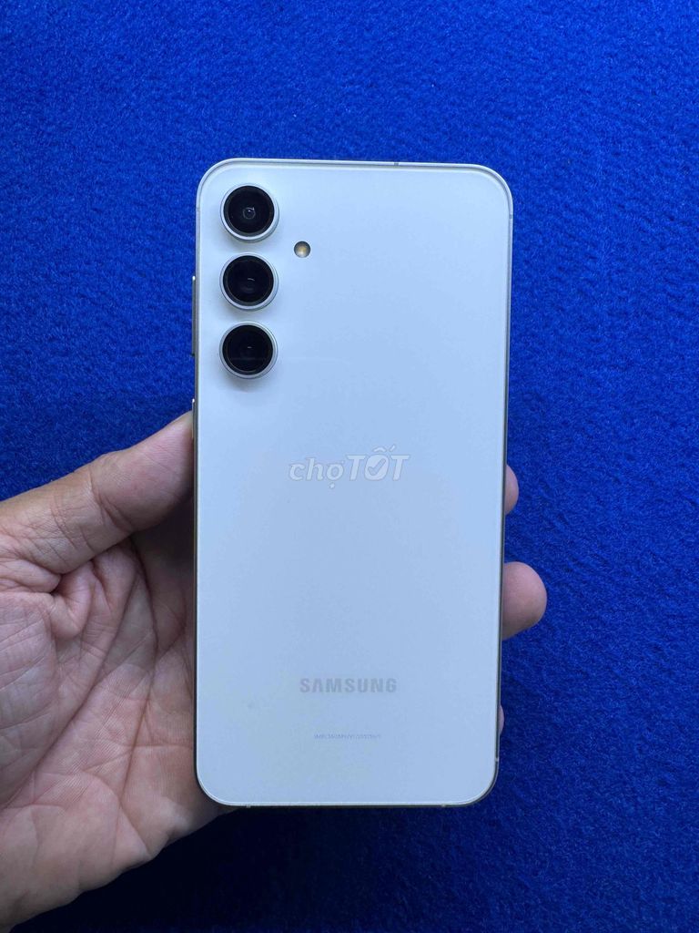 Samsung S23 FE 128GB Trắng. Mua bán Điện thoại tại Quận 11 Tp Hồ Chí Minh được đăng bởi thịnh hình 1