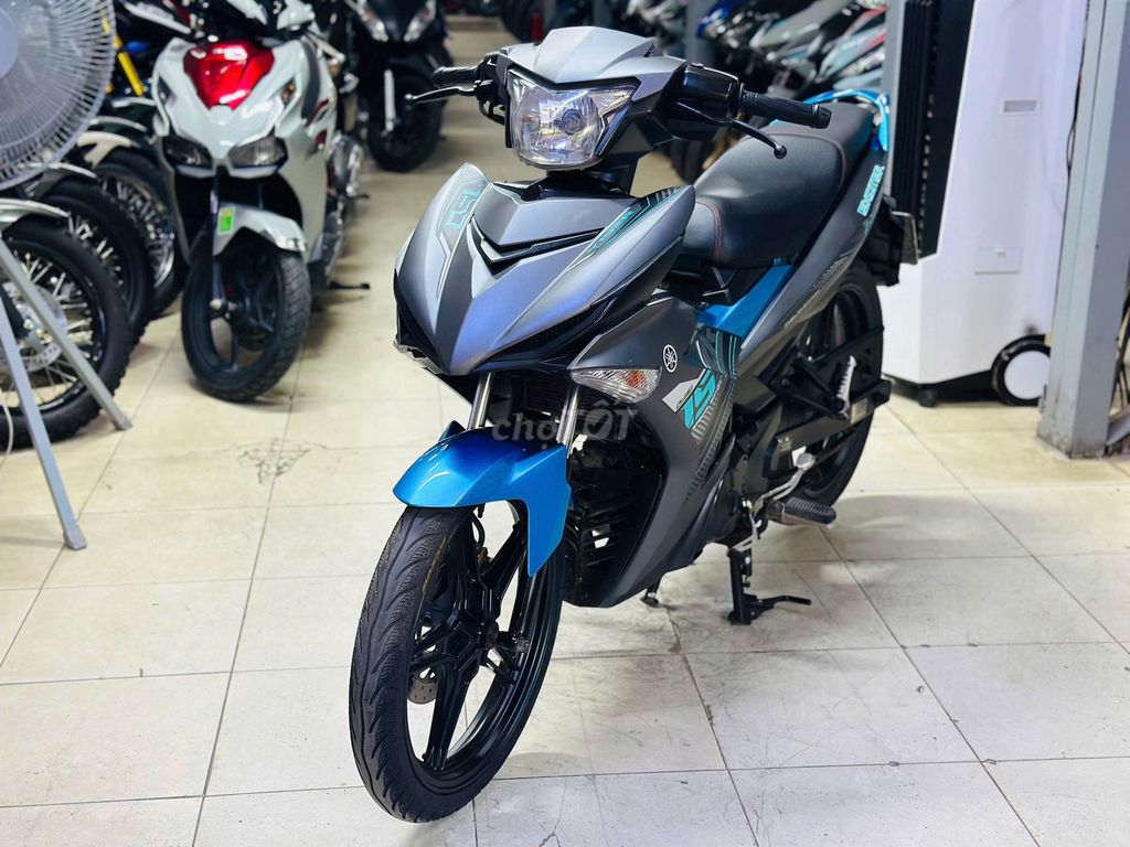Мотосалон Тхинь Phat - Yamaha Exciter 150 Серо-Синий Limited
