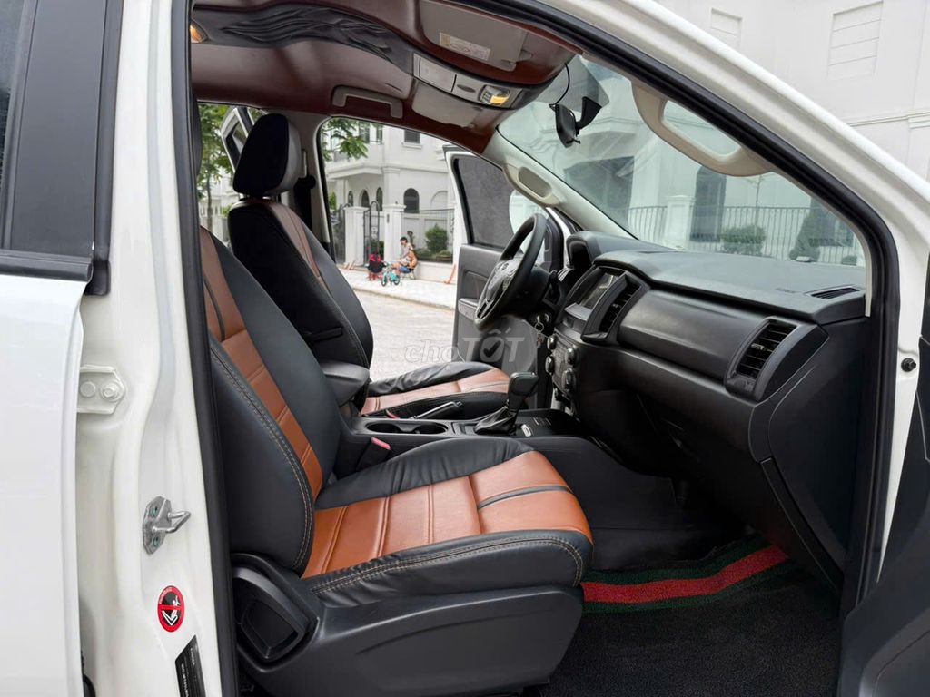 Ford Ranger XLS sản xuất 2020 AT bản 2.2 nhập khẩu. Mua bán Ô tô tại Quận Hà Đông Hà Nội được đăng bởi Sỹ Mai Auto hình 11