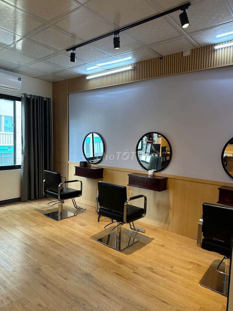 Tuyển nhân viên gội dưỡng sinh. Việc làm tại Quận Hai Bà Trưng Hà Nội được đăng bởi Đồng Giao Đường hình 6