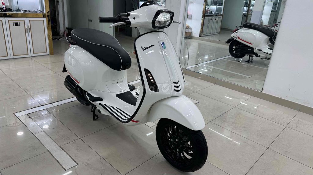 Vespa Sprint bản 150cc Úp Full 2020 Siêu đẹp. Mua bán Xe máy tại Quận Phú Nhuận Tp Hồ Chí Minh được đăng bởi VESPA  PIAGGIO BẢO HƯNG Vespa cũ trả góp  hình 4