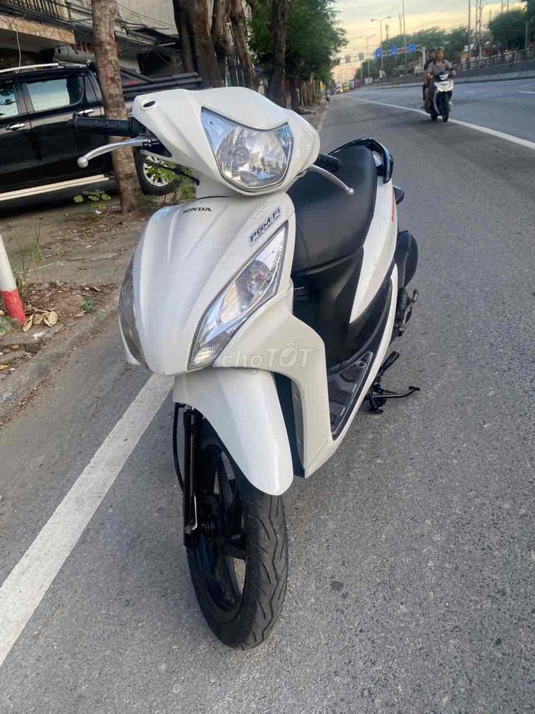 Honda vision đời cao zin đẹp như hình. Mua bán Xe máy tại Quận Hồng Bàng Hải Phòng được đăng bởi Ly  hình 3