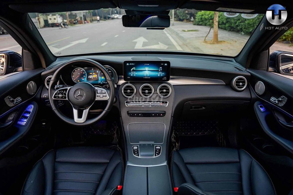 GLC300 sx 2021 cực đẹp. Mua bán Ô tô tại Quận Long Biên Hà Nội được đăng bởi H3T Auto Việt Nam hình 9