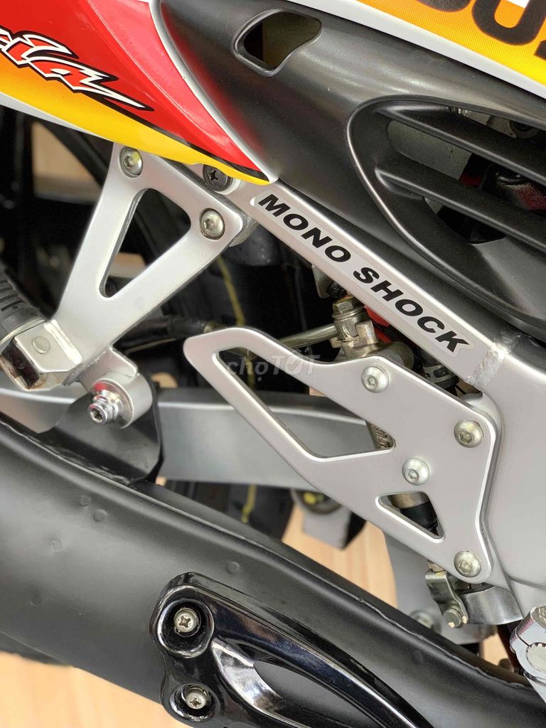 Satria 2006 seri85 chính chủ giấy HảiQuan sang tên. Mua bán Xe máy tại Quận Phú Nhuận Tp Hồ Chí Minh được đăng bởi Cungsport hình 16