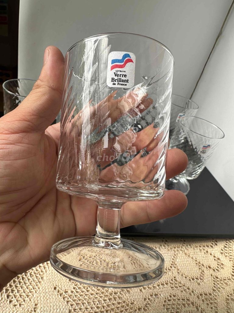 Ly uống rượu Thủy tinh Pháp mới 7 cái. Mua bán Dụng cụ nhà bếp tại Thành phố Biên Hòa Đồng Nai được đăng bởi đặng quang tuyến hình 1
