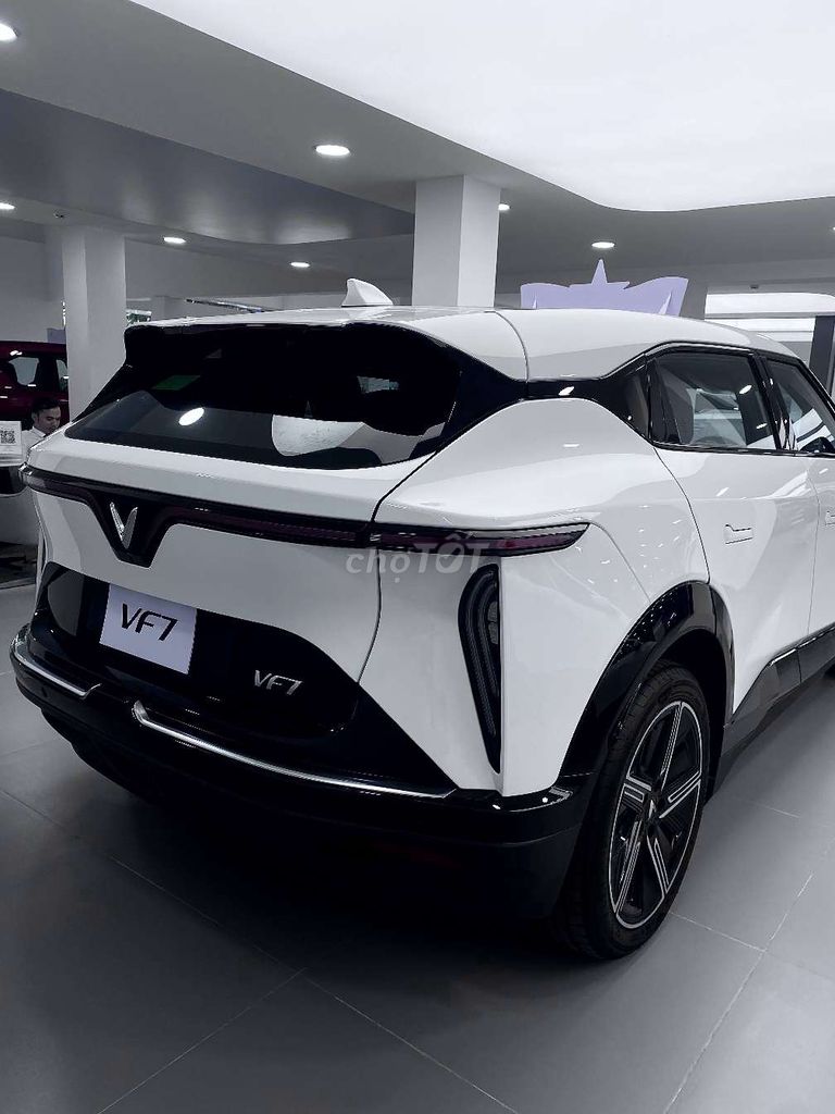 VinFast VF7 Plus Trắng. Mua bán Ô tô tại Thành phố Thủ Đức Tp Hồ Chí Minh được đăng bởi Phương Anh VF Thủ Đức  hình 4