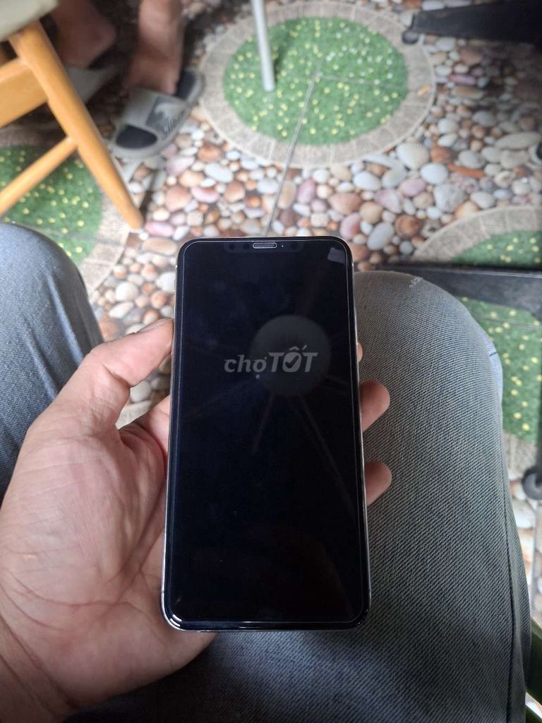 IPhone XS Max trắng 256gb quốc tế. Mua bán Điện thoại tại Quận Bình Tân Tp Hồ Chí Minh được đăng bởi V I N H hình 1