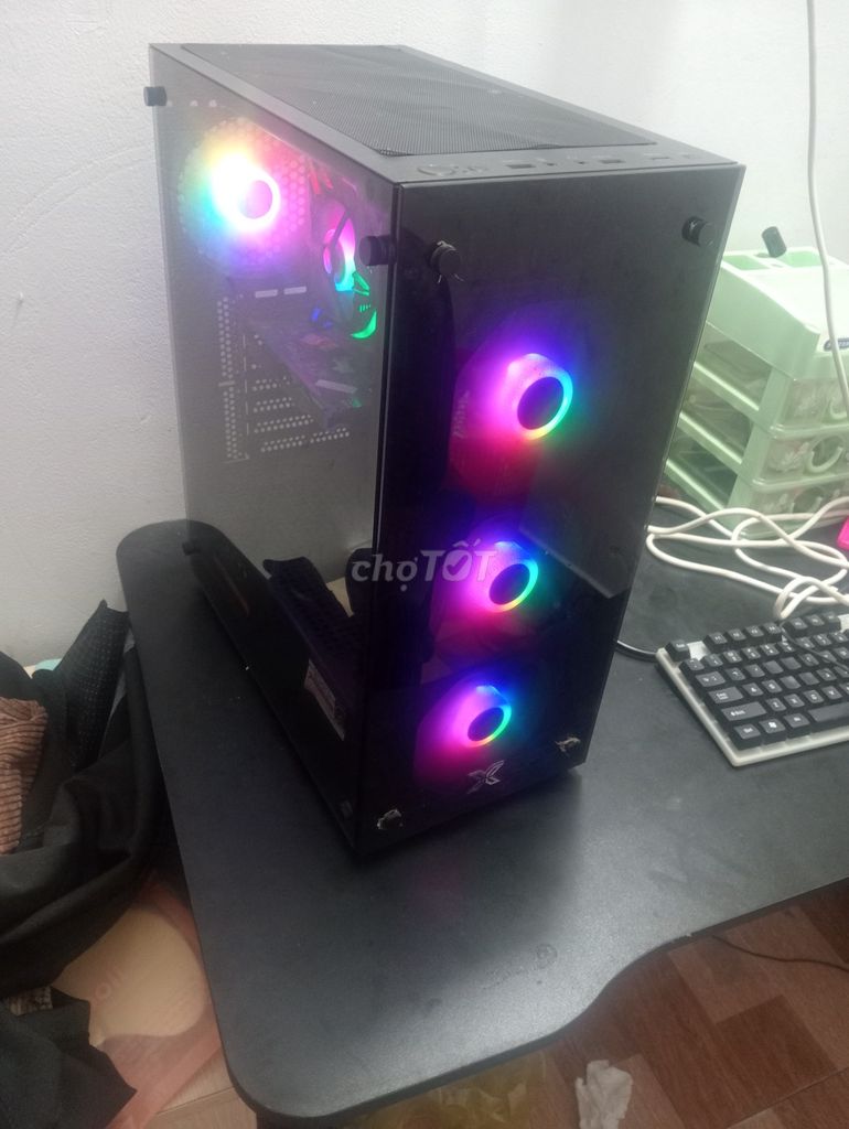 CPU Intel i5-4590, RAM 8GB, NVIDIA GeForce GT 740 - 133057996