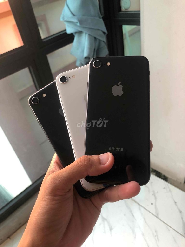 iPhone 8 64gb. Mua bán Điện thoại tại Quận Hà Đông Hà Nội được đăng bởi Nam Anh hình 1