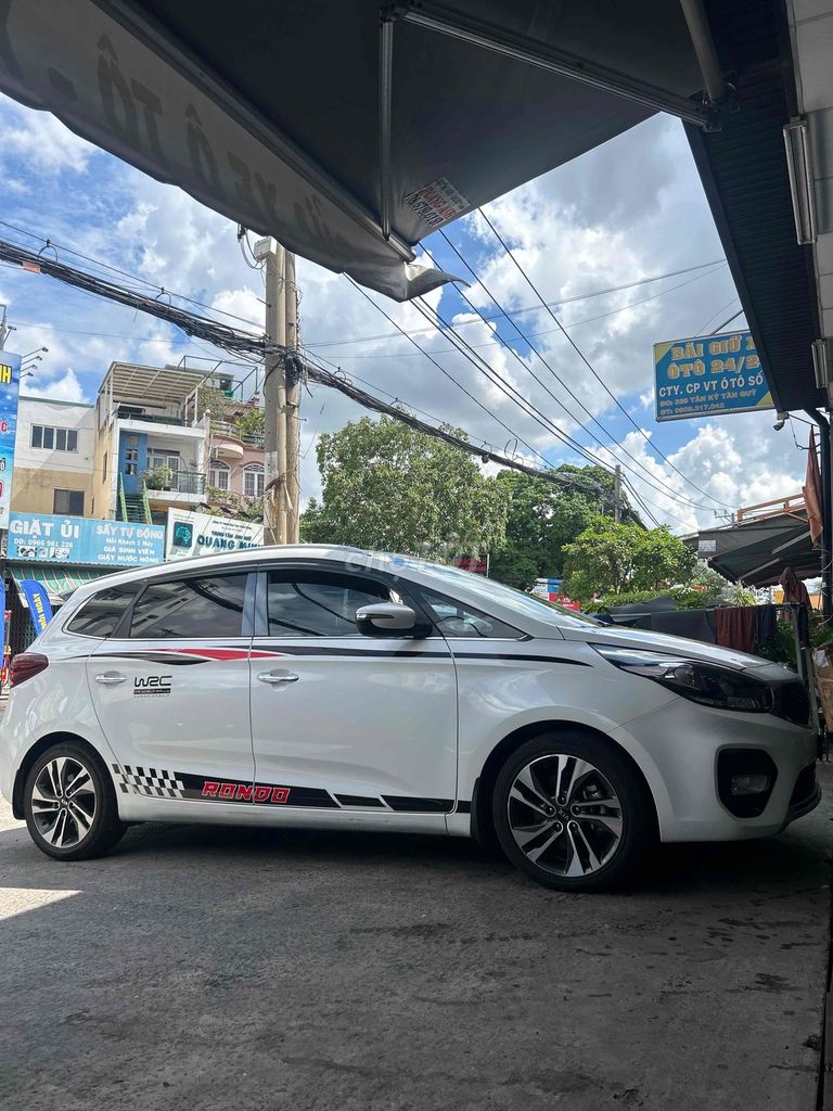 Kia Rondo 2018 GAT siêu mới, ODO chuẩn 49k km. Mua bán Ô tô tại Quận Tân Phú Tp Hồ Chí Minh được đăng bởi Tuan Tân Phú hình 1