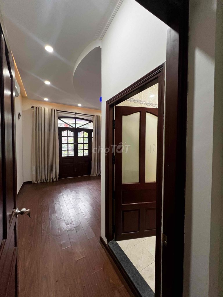 Cho thuê nhà đẹp Mt dht 17. 12m x 18m . 2 lầu. 7pn. 7wc. giá 21 tr - ảnh 5