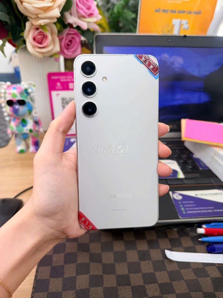 Samsung Galaxy S24 Plus Bạc. Mua bán Điện thoại tại Quận 1 Tp Hồ Chí Minh được đăng bởi Minh phương hình 1