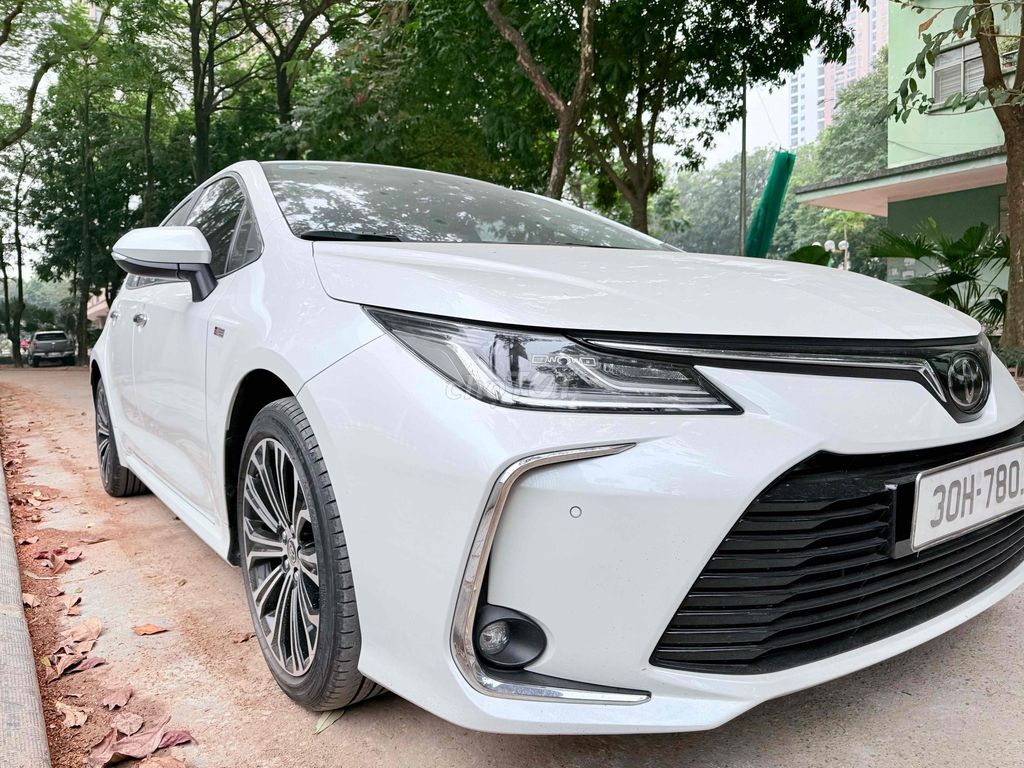 Toyota Altis V 2023. Mua bán Ô tô tại Quận Hoàng Mai Hà Nội được đăng bởi Phạm quang đồng hình 3