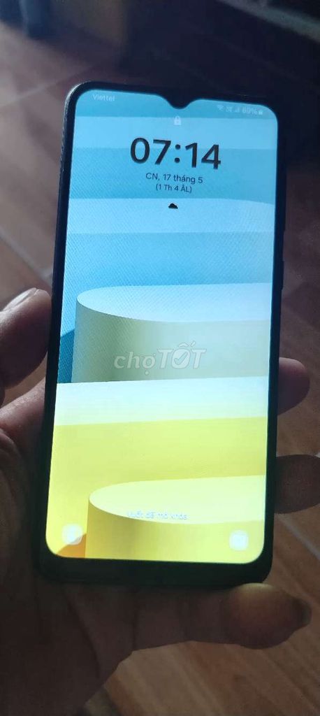 Samsung A04 cho anh em chữa cháy . Mua bán Điện thoại tại Huyện Vĩnh Lợi Bạc Liêu được đăng bởi H H T hình 1