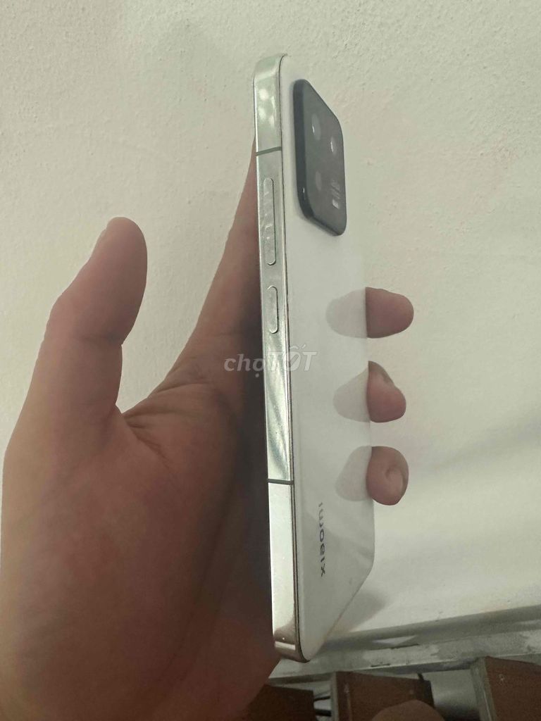 Xiaomi 13 256GB Trắng. Mua bán Điện thoại tại Huyện Hải Hậu Nam Định được đăng bởi Mai Long hình 1