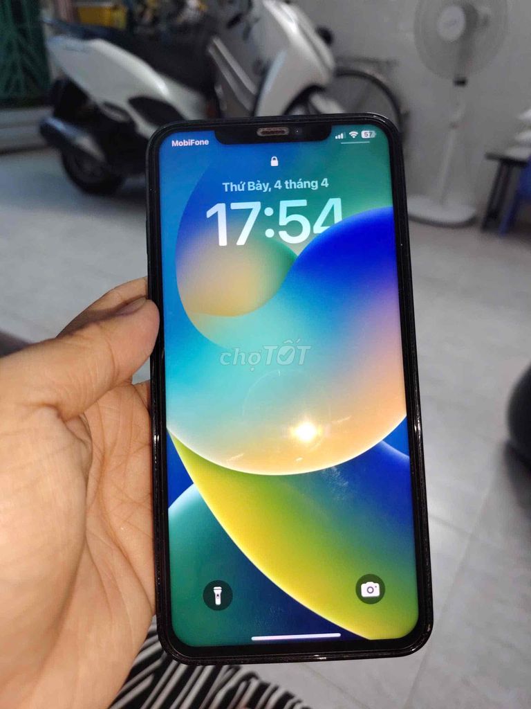 Apple iPhone Xs Max Xanh rêu. Mua bán Điện thoại tại Quận 4 Tp Hồ Chí Minh được đăng bởi Anh Trí hình 1