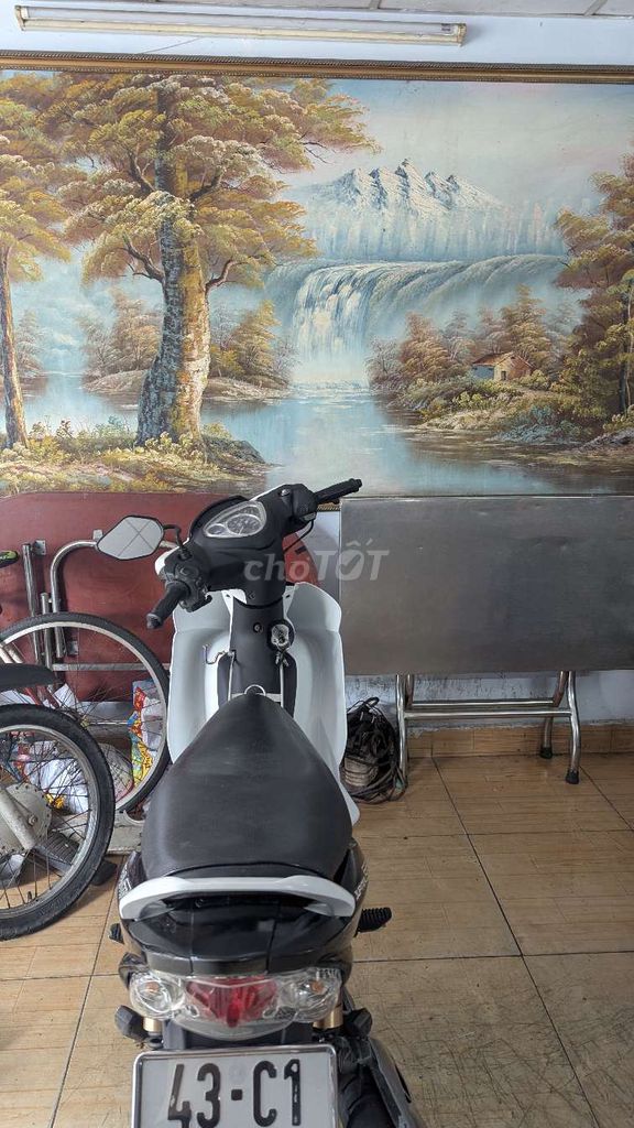 Yamaha Jupiter Gravita RC 2012 Бело-черный