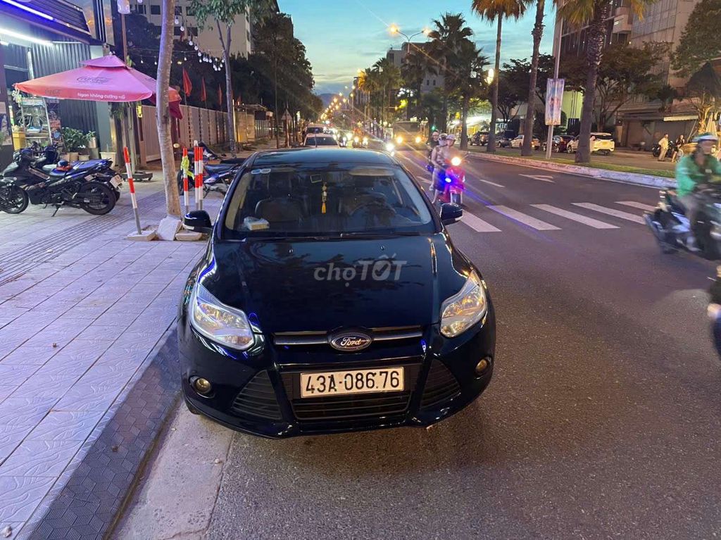 Bán Focus Hacback số tự động, lợi xăng bản cao cấp. Mua bán Ô tô tại Quận Hải Châu Đà Nẵng được đăng bởi otocudanang hình 1