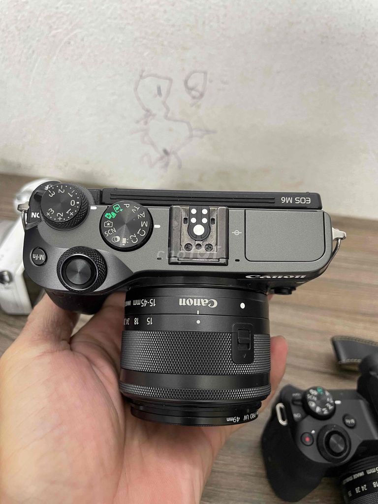 canon m6 kèm kiat đẹp. Mua bán Máy ảnh, Máy quay tại Quận Thanh Xuân Hà Nội được đăng bởi Mua bán giao lưu các Dòng máy ảnh giá tốt hình 1