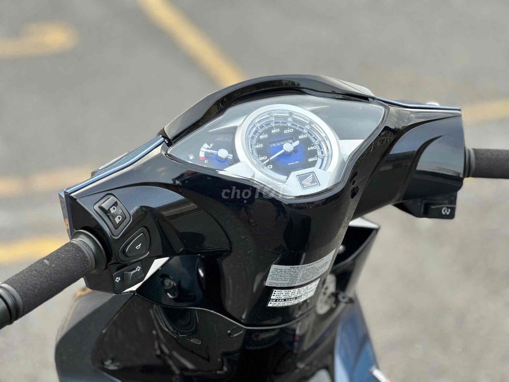 #future 2013 batp chính chủ có bán góp. Mua bán Xe máy tại Thành phố Thủ Đức Tp Hồ Chí Minh được đăng bởi ÔTÔ XE MÁY THÁI HOÀ  hình 5