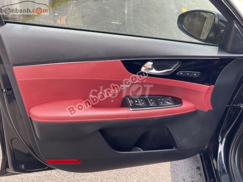 Kia K3 Premium 2.0 AT 2022. Mua bán Ô tô tại Thành phố Thủ Dầu Một Bình Dương được đăng bởi Phạm Sâm Auto hình 4