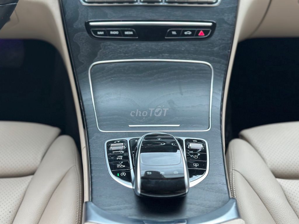 🔴 Mercedes Benz C Class 2018 C200 - 44k km. Mua bán Ô tô tại Thành phố Thủ Đức Tp Hồ Chí Minh được đăng bởi Tuấn carhouse hình 18