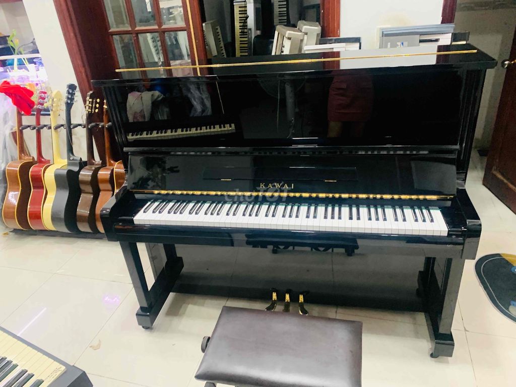 piano cơ kawai BL31