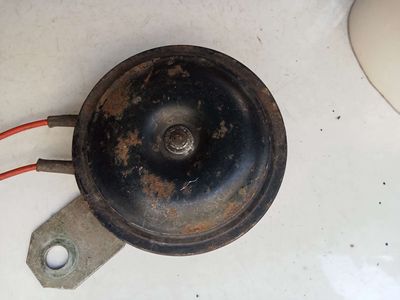 Kèn xe tay ga zin nhật. Mua bán Phụ tùng xe tại Quận Bình Thạnh Tp Hồ Chí Minh được đăng bởi A Hùng