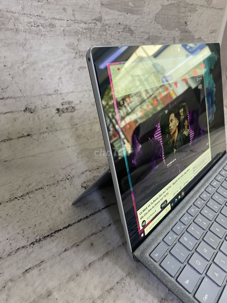 Surface Pro 6 i5 8250U,Ram 8GB,Touch 2K tháo rời. Mua bán Laptop tại Quận 10 Tp Hồ Chí Minh được đăng bởi Mr Vũ hình 1